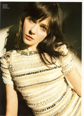 Zooey Deschanel pic #388447