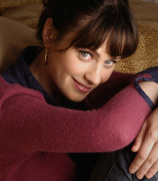 Zooey Deschanel pic #218772