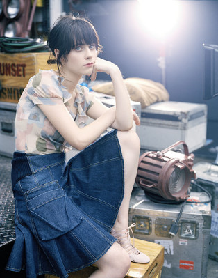 Zooey Deschanel pic #566421