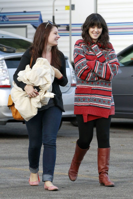 Zooey Deschanel pic #715004
