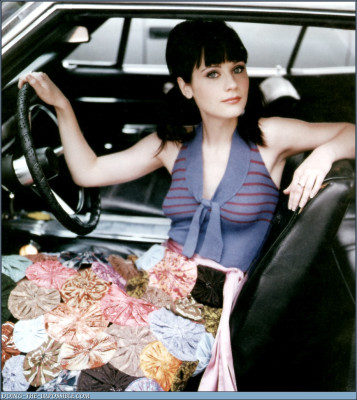 Zooey Deschanel pic #153172