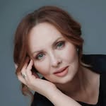 Elena Ksenofontova Instagram Icon