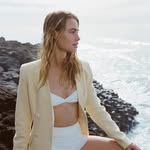 Lucy Fry Instagram Icon