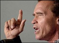 Арни расследует обвинения в домогательствах