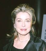 Катрин Денев отказалась быть послом ЮНЕСКО