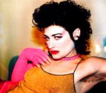 Peaches получила признание сексменьшинств