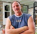 Эминема преследуют самоубийства