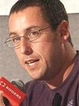 Адам Сэндлер был избит в постели