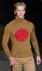 В Милане стартовала неделя мужской моды сезона осень-има 2004-2005