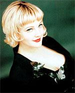 Дрю Бэрримор пока не планирует заводить детей