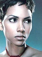 ХЭЛЛИ БЕРРИ НАКОНЕЦ-ТО РАЗВОДИТСЯ