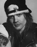 Новый альбом Guns'N'Roses выйдет в следующем месяце