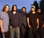 Deftones спели с вокалистом SOAD