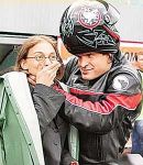 Одежду из «Не родись красивой» выставили на аукцион