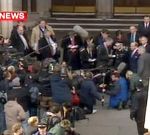 Присяжные обвинили в смерти принцессы Дианы папарацци и ее водителя