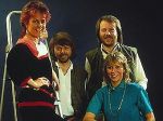 Меломаны больше всего хотят воссоединения группы ABBA
