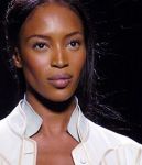 Наоми Кэмпбелл удалось избежать очередного наказания