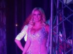 Анна Семенович разделась на сцене