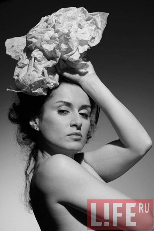 Тина Канделаки в откровенной сессии