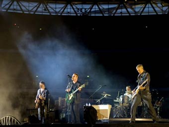 U2 выпустят неизданные песни 25-летней давности
