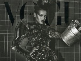 Рианна украсила обложку итальянского Vogue