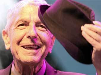 Леонард Коэн потерял сознание на сцене 