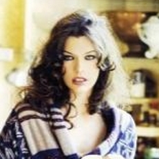 Милла Йовович для итальянского Vogue