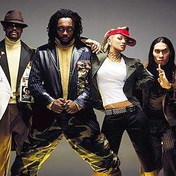 Black Eyed Peas по ошибке присудили музыкальную премию
