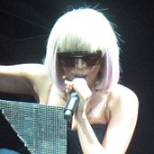 Продюсер потребовал с Lady Gaga 35 миллионов долларов