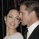 Звездное семейство Джоли-Питт перебирается в Сибирь