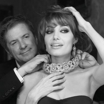 Коллекция украшений от Анджелины Джоли