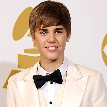 Джастин Бибер и его "аленький цветочек": певец выпустил женский парфюм