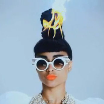 Natalia Kills - Free (feat. will.i.am)