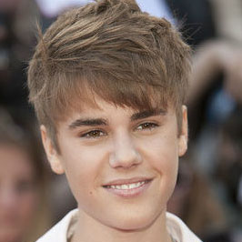 Джастин Бибер против sms за рулем