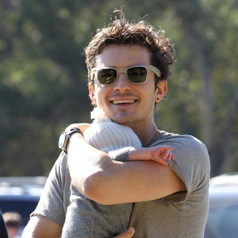 Орландо Блум защищает редких бабочек