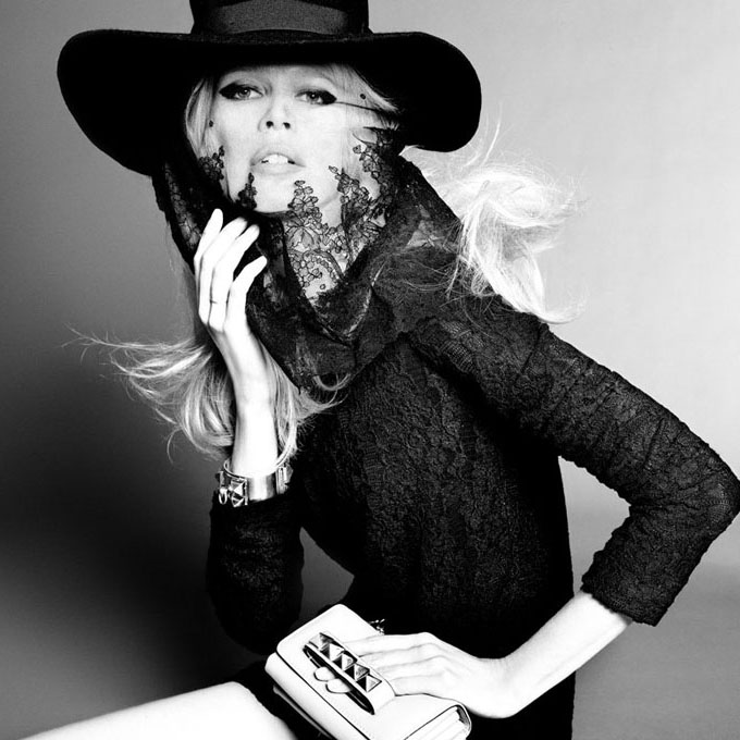 Клаудиа Шиффер в Vogue Spain