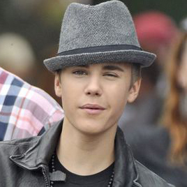 Джастин Бибер на съемках социальной рекламы