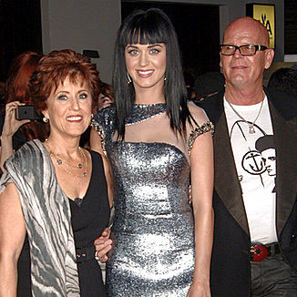 Родители Кэти Перри подобрали ей нового жениха