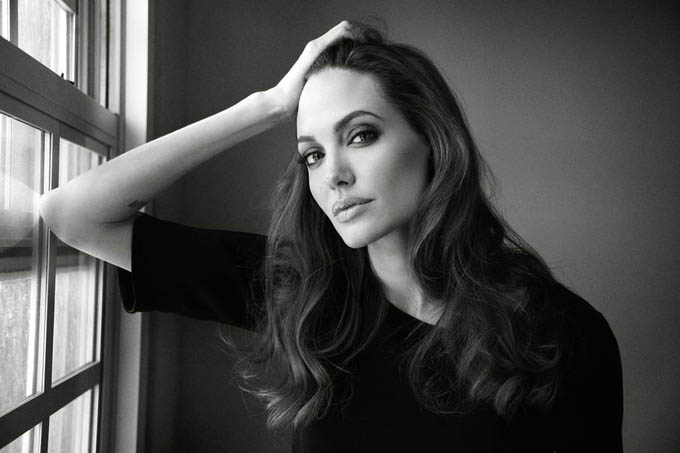 Анджелина Джоли в турецком Vogue