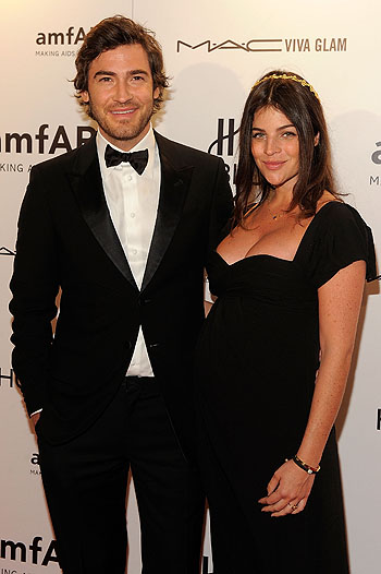 Джулия Рестуан-Ройтфельд стала мамой