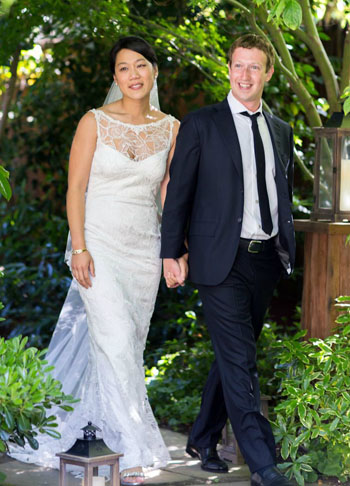 Основатель Facebook женился!