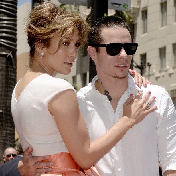 Дженнифер Лопес разлюбила Каспера Смарта