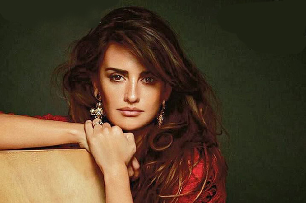 Пенелопа Крус в испанском глянце