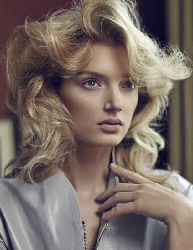 Лили Доналдсон в корейском Harper’s Bazaar