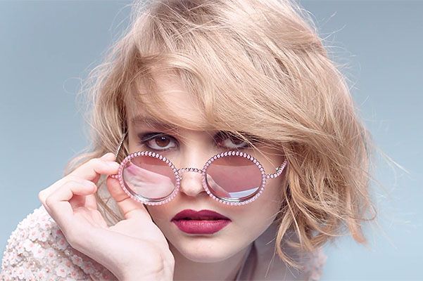 Лили-Роуз Депп стала новым лицом Chanel