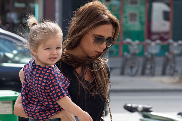 Виктория Бекхэм оригинально воспитывает свою дочь