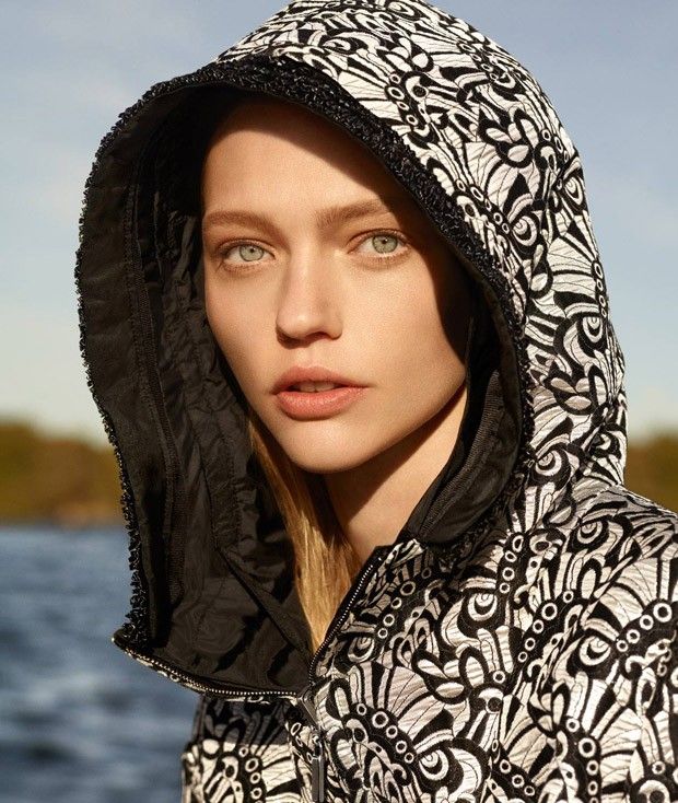 Саша Пивоварова специально для Max Mara