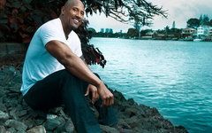 Дуэйн Джонсон сыграет Бронзового человека