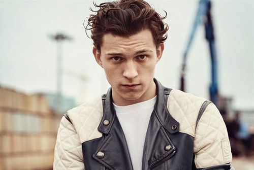 Том Холланд на страницах Vogue