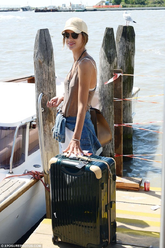 Alessandra Ambrosio, photo #758146